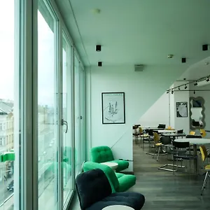 Отель Design & Budget Schoenbrunn, Вена